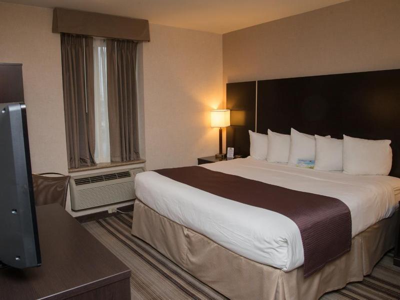 Days Inn By Wyndham Jamaica / Jfk Airport Нью-Йорк Экстерьер фото