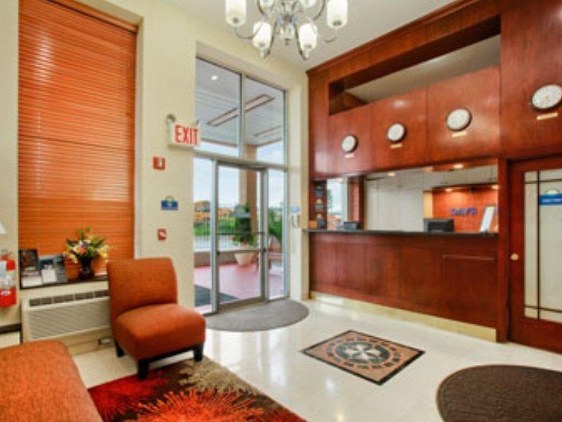 Days Inn By Wyndham Jamaica / Jfk Airport Нью-Йорк Интерьер фото